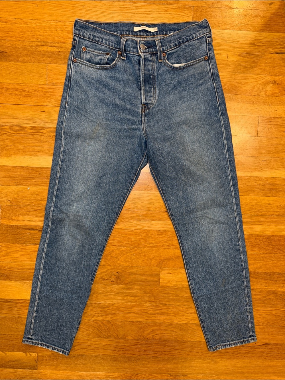 Levi’s Wedgie Medium Blue Wash Jean